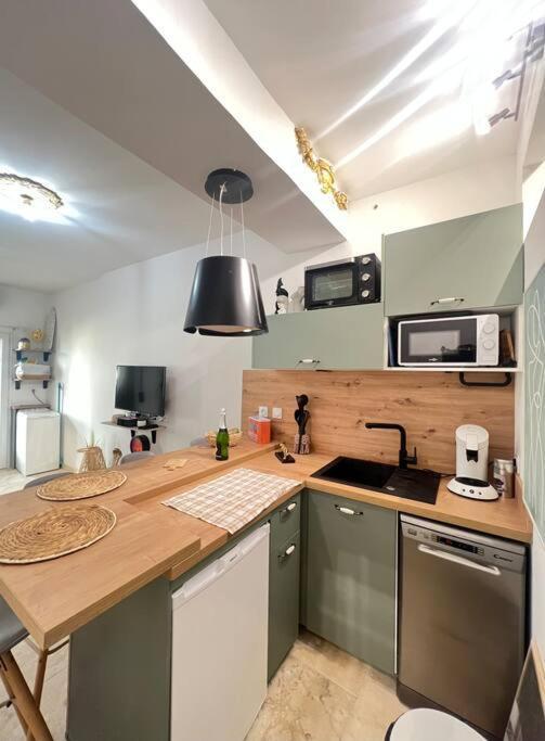 אביניון Appart 1 Chambre Intra-Muros Avec Jardin מראה חיצוני תמונה
